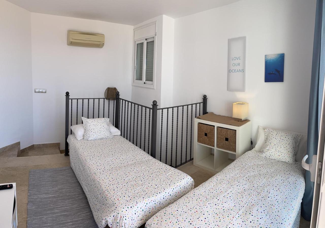 Amazing Duplex With Large Terrace And Sea Views Apartment Puerto de Santiago  Ngoại thất bức ảnh
